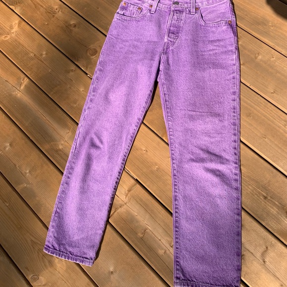Purple High Rise Levi’s Fresh w Mushroom Tab - Picture 2 of 16
